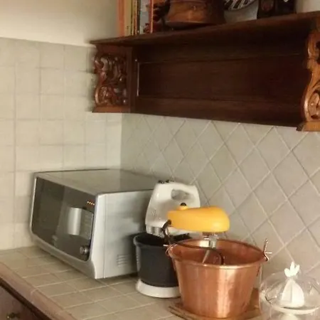 Arzuni Bed & Breakfast *